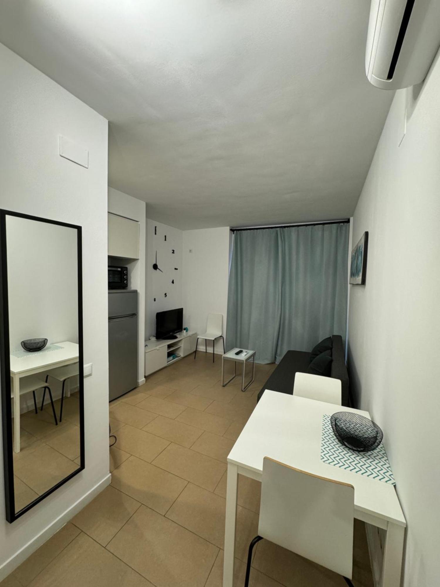 Moderno Apartamento Con Parking,Tarrassa, Barcelona Τεράσα Εξωτερικό φωτογραφία